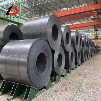 ميزة التسوية الصينية HRC Ss400/A36 الملفات الصلبية المطاطية الساخنة الأسود / المخلل / المزروعة مستقر المواصفات الأبعاد الدقيقة